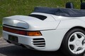 世界でたった1台の“ハイテクポルシェ” 38年前に登場した「959」のオープンモデル「スピードスター」がオークション登場 気になる落札価格とは