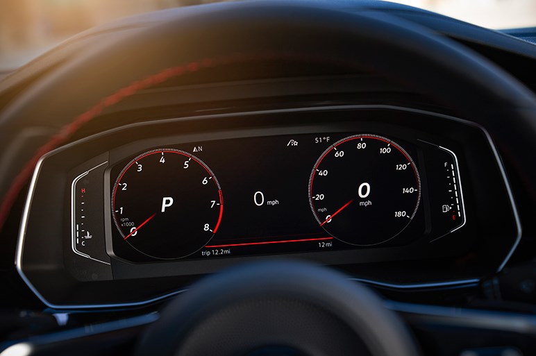 VWジェッタの高性能版、新型GLIをシカゴで初披露