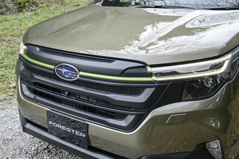 【デビューから約3ヶ月】新型「フォレスター」に特別仕様車登場。内外装にダークトーンを採用…価格は415万8000円から