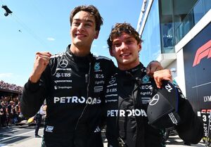 ラッセル今季初優勝！　新人アントネッリが初表彰台を獲得。レッドブル角田裕毅は最後尾から追い上げ12位｜F1カナダGP決勝