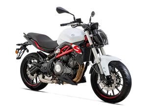 ベネリ「TNT249S」【サクッと読める！250ccバイク・2025年現行モデル解説】