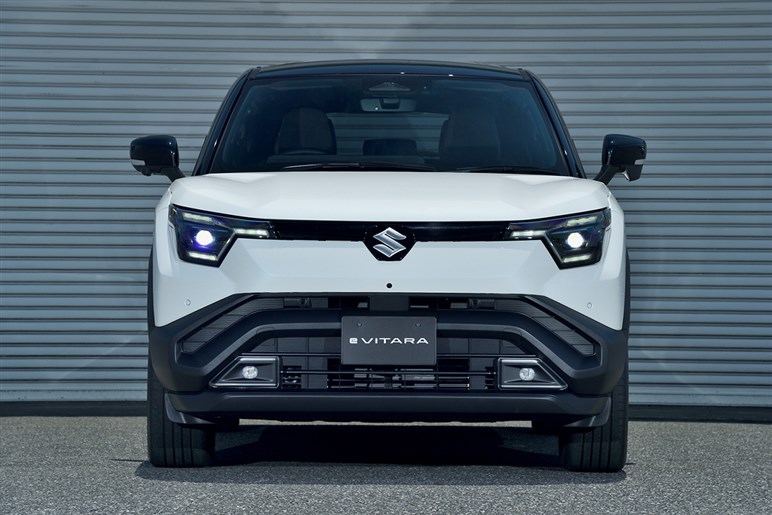 EVって重くて退屈？…そんな常識を覆すかもしれないスズキの新型「eビターラ」。注目の中身とは