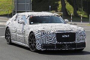 【航続800km＆全長5m超！】ジャガー最強の新型EVが開発進行中。ロールスやベントレーが覇権を握る“超高級市場”へ殴り込む
