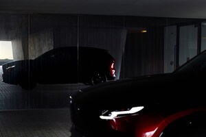 【公開前夜】新型「CX-5」一部公開にネットは大盛り上がり。ボディサイズ、デザイン、パワトレ…期待のポイントは？