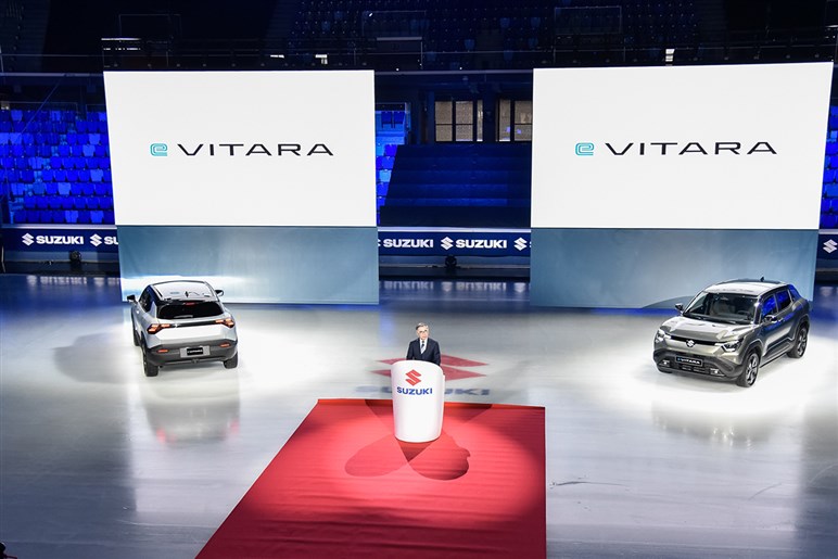 EVって重くて退屈？…そんな常識を覆すかもしれないスズキの新型「eビターラ」。注目の中身とは