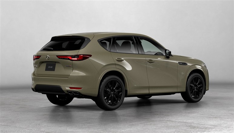 【公開前夜】新型「CX-5」一部公開にネットは大盛り上がり。ボディサイズ、デザイン、パワトレ…期待のポイントは？