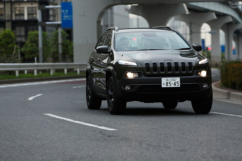 新型チェロキー初の限定車「ウォーリアー」が狙い目