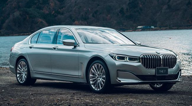 日本の匠とドイツのクラフトマンシップが融合したbmw7シリーズの特別限定車 ピュア メタル エディション がデビュー カー アンド ドライバー 自動車情報サイト 新車 中古車 Carview