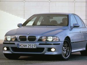 【BMW Mの系譜(7)】400psのV8を搭載したM5（E39）はその後のMモデルの方向性を示していた