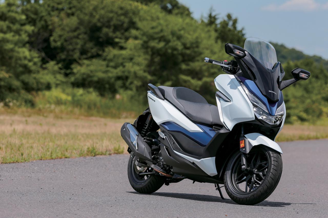 ホンダ フォルツァ ヒストリーガイド 名車の歴史 ビッグスクーターブームからその後の時代も生き抜く250ccスクーターの雄 Webオートバイ 自動車情報サイト 新車 中古車 Carview