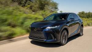 レクサス「RX」上質な乗り心地に磨き ラグジュアリーな室内空間もさらに進化