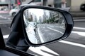 交通事故が23%減？ 後付け「ブラインドスポットモニター」が中古車市場を変える根本理由