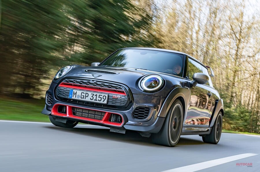 【ミニ史上最速】ミニJCW GPへ試乗　306ps、3000台限定のスペシャル　前編