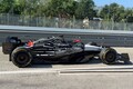 新星がまた大きな一歩。レッドブル育成リンドブラッドがイモラで初の本格F1ドライブ、岩佐歩夢と共に旧車テスト参加