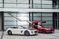 SLS AMG 最終仕様、マッチョなNA V8に別れ