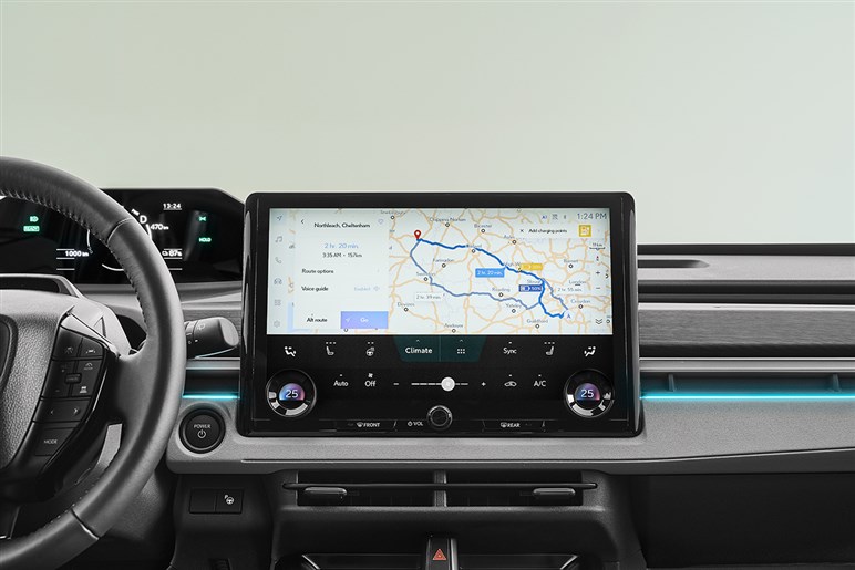 【揺れ動くEV】電動化の本気度に疑問符？ PHEVの航続距離を“あえて抑える”トヨタとヒョンデの真意とは