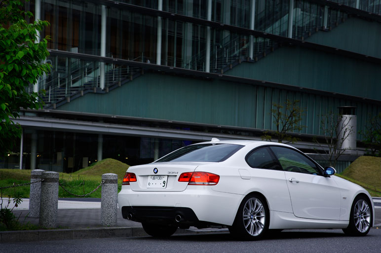 BMWと、走りと、力学と 335i ドライビング分析