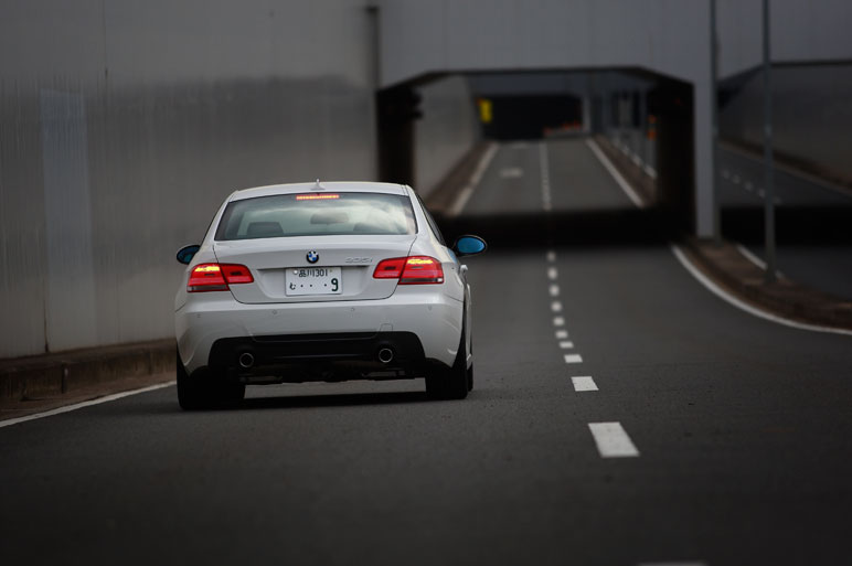BMWと、走りと、力学と 335i ドライビング分析