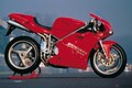 知ってた？　センターアップにミッドシップ、バイクのマフラーの位置にもトレンドがある!?