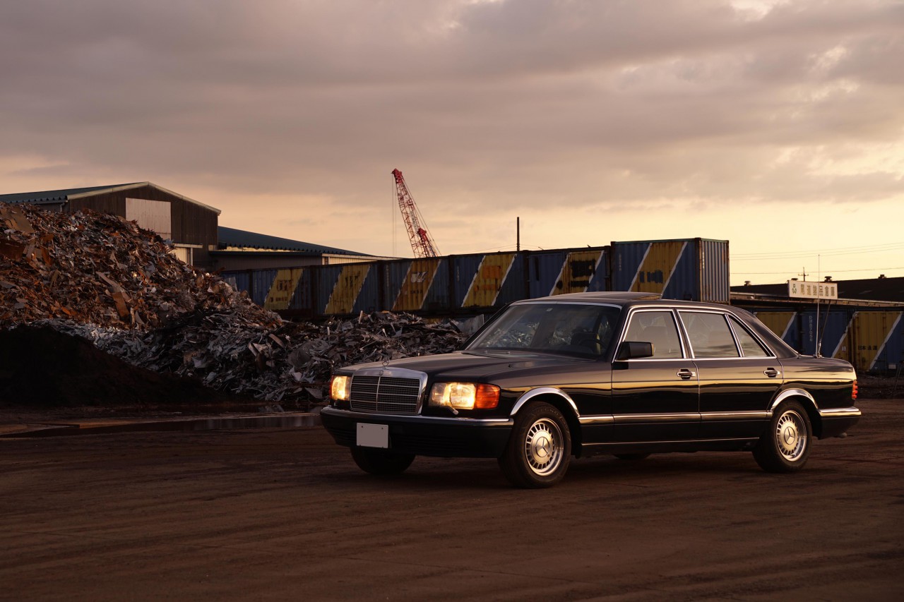 当店限定販売】 W126 メルセデスベンツ フルエアロキット 本物