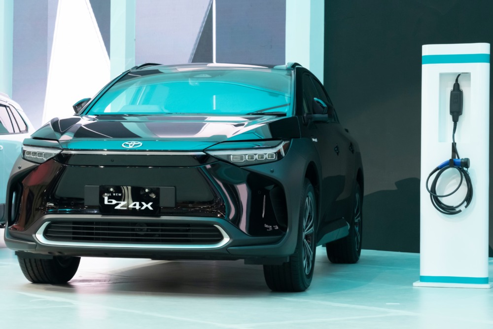 クルマと税金 政府 エコカー減税や自動車税見直しへ Ev普及で 課税 どうあるべき Autocar Japan 自動車情報サイト 新車 中古車 Carview