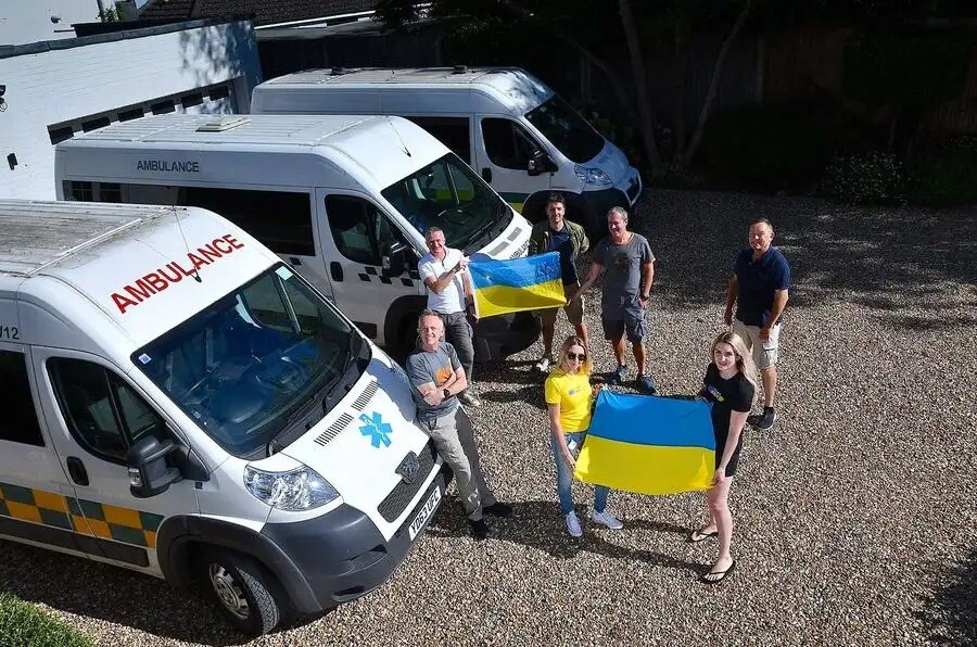 ウクライナまで救急車で物資を届ける旅　ボランティアの難しさと支援の現状