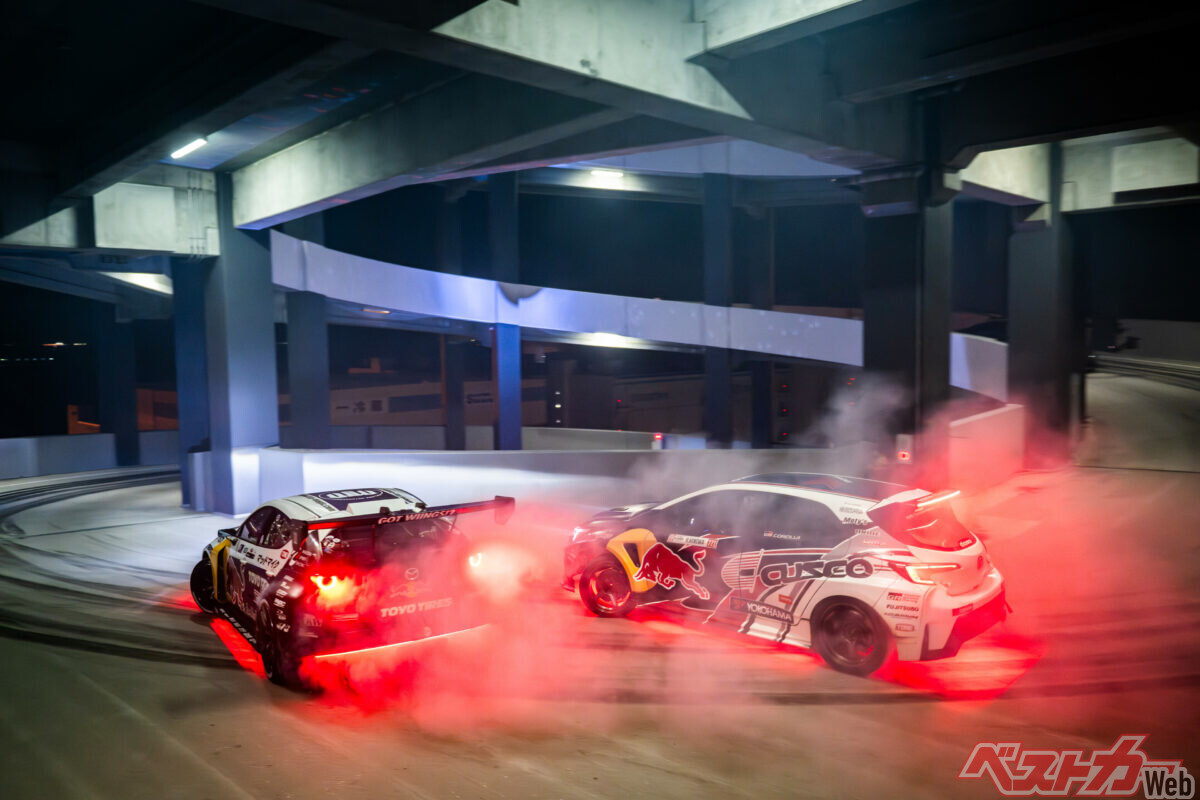 【レッドブル東京ドリフト】の盛り上がりが半端なかったぜ!!　シャコタン仕様のMINIもバチバチにイケすぎ!!