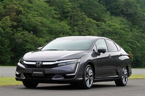 ホンダ クラリティPHEV発売。限定試乗は滑らかフィールが印象的