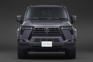 レクサス「GX」日本発売。「オーバートレイル＋」と7人乗り豪華仕様「バージョンL」の2本立て…1195万円から