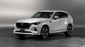 マツダの新型3列SUV「CX-80」はいつ発売？ JMSデビューはナシ、発表延期の背景は？