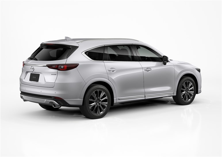 マツダの新型3列SUV「CX-80」はいつ発売？ JMSデビューはナシ、発表延期の背景は？