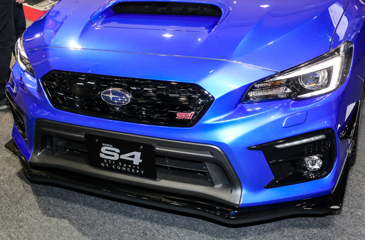 スバル車の象徴 青いボディカラー が第3世代へ Sti Sportコンセプトに込められた想いとは 大阪オートメッセ Auto Messe Web 自動車情報サイト 新車 中古車 Carview