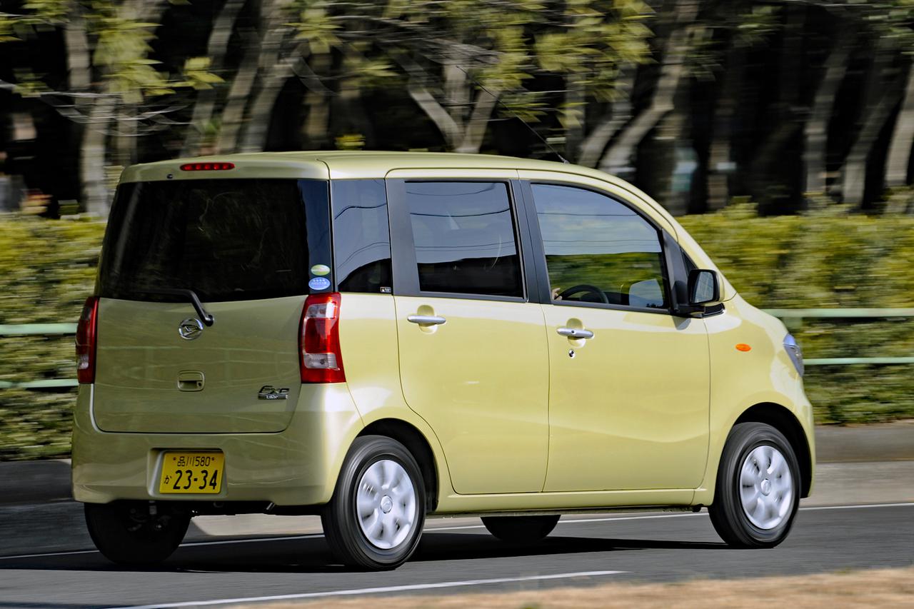 10年ひと昔の国産車 53 ダイハツ タント エグゼは広さはそのままに大人っぽくなって登場した Webモーターマガジン 自動車情報サイト 新車 中古車 Carview