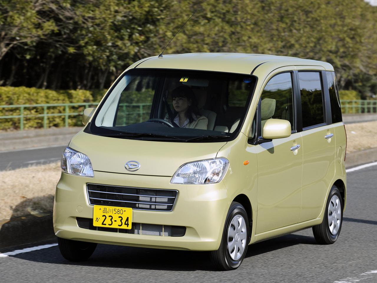 10年ひと昔の国産車 53 ダイハツ タント エグゼは広さはそのままに大人っぽくなって登場した Webモーターマガジン 自動車情報サイト 新車 中古車 Carview