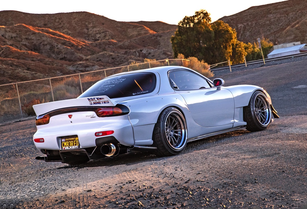 父から娘へ 純白に煌めくrx 7が結ぶ家族の絆 Web Option 自動車情報サイト 新車 中古車 Carview
