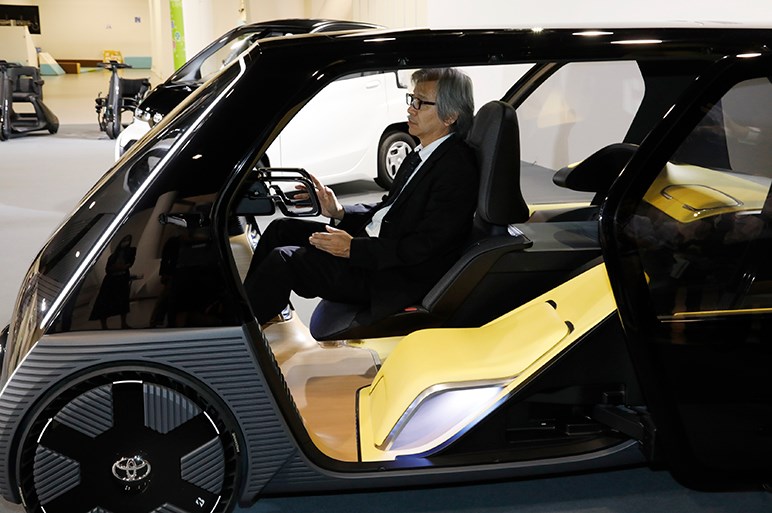トヨタが来年冬に発売する 2人乗りお買い物ev は高齢化社会を見据えた新規格車だった Carview 自動車情報サイト 新車 中古車 Carview