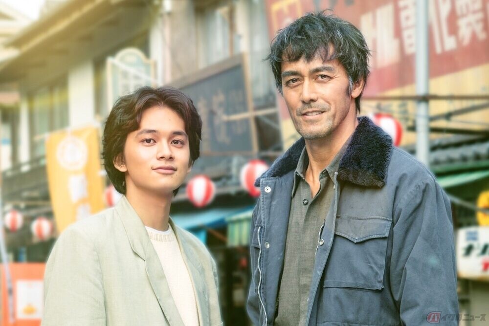阿部寛と北村匠海が不器用な親子を演じるストレートな昭和人情劇『とんび』