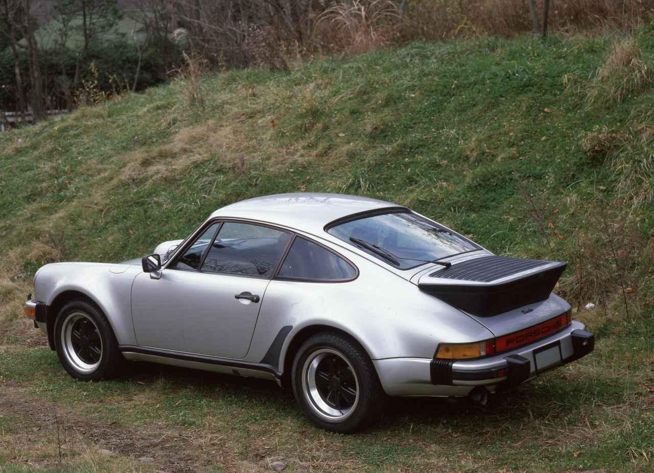真夏のスーパーカー特集05 ポルシェ930ターボはgtカーにしてスーパーカーキラー Webモーターマガジン 自動車情報サイト 新車 中古車 Carview