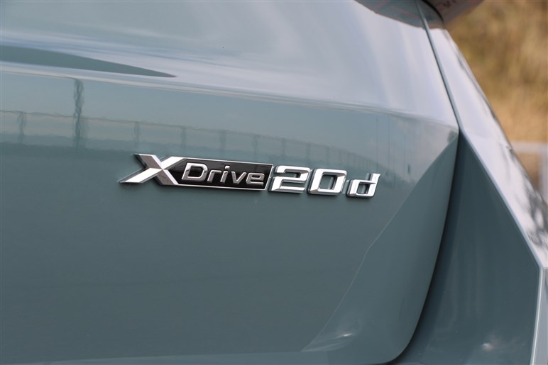 BMW最小SUVは走ってヨシ、使ってヨシの万能車だった　X1 xDrive20d M sport【ショートレビュー】