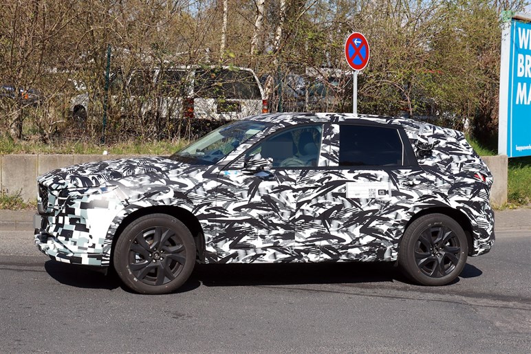 新型CX-5のプロトタイプを捕捉！ 発表直前に姿を現す。中身も超進化、7月10日に全貌公開へ