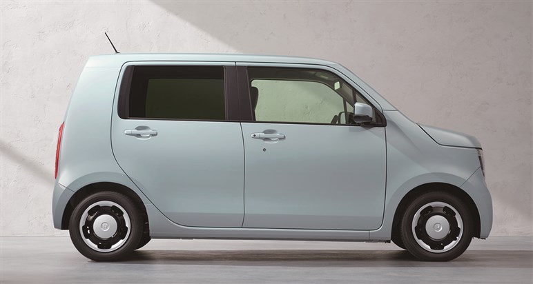 「スライドドアか、クラスを超えた先進安全装備か」 新型ムーヴ登場で軽ハイトワゴンの“隠れたお買い得モデル”が再発見される