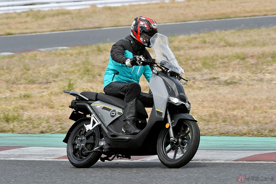 最高速90km Hながら高速道路も走行ok 貴重な軽二輪電動 スーパーソコ Cpx 乗ってみた バイクのニュース 自動車情報サイト 新車 中古車 Carview