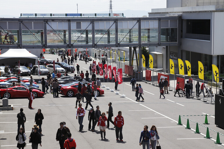 小林可夢偉も登場、フェラーリの一大イベント