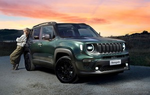 ジープの小型SUV『レネゲード』、“緑”の限定車「ノース スター エディション」を150台発売へ…547万円