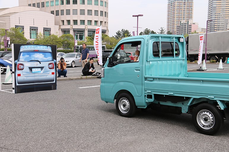 ハイゼット トラック改良　「衝突回避支援システム」軽トラ初採用