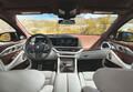 【最新モデル試乗】新世代BMW・Mの象徴、XMの圧倒的な存在感とパワーに大興奮！