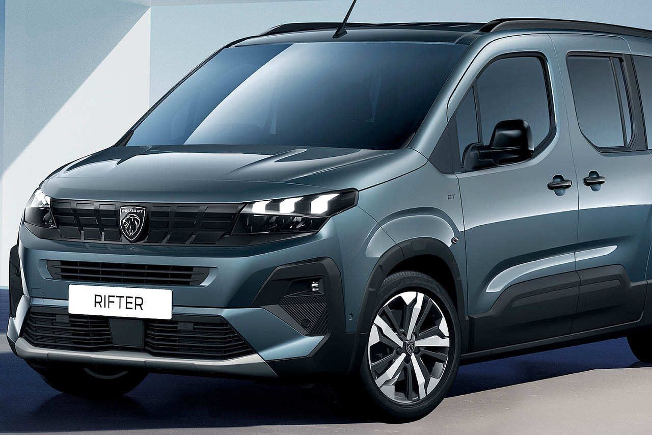 プジョー「リフター」に、リゾート地をイメージしたカラーが美しい限定車「キアマブルーエディション」登場！