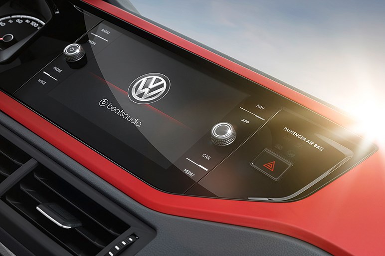 新型VW ポロに3つのバリエーション。それぞれの特徴と写真を紹介