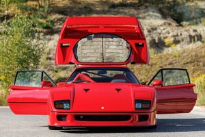 日本で20年間過ごしたフェラーリ「F40」が約4.7億円で落札！コーンズによる丁寧な整備記録がポイントに