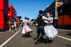 F1の夏休みってなんだろう？　”ファクトリー閉鎖”ルールや期間をおさらい